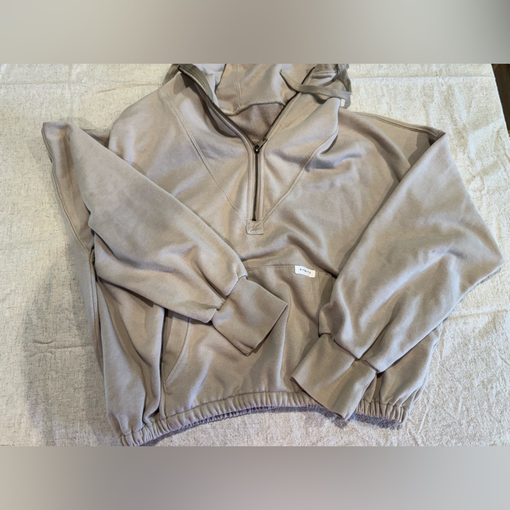 Vitality Quarterzip